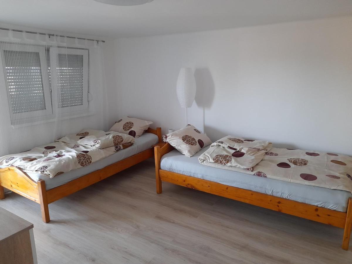 Hegyteto Vendeghaz Villa Sárvár Екстериор снимка