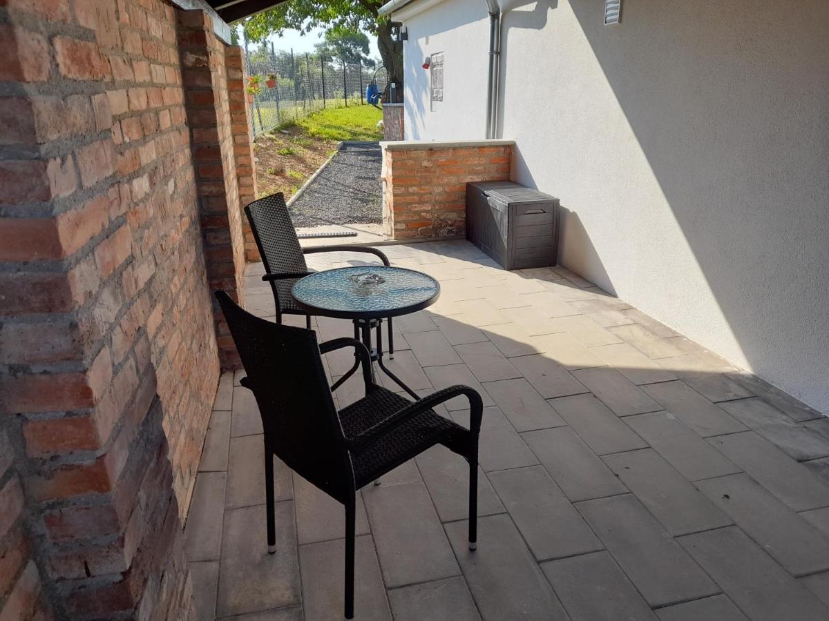 Hegyteto Vendeghaz Villa Sárvár Екстериор снимка