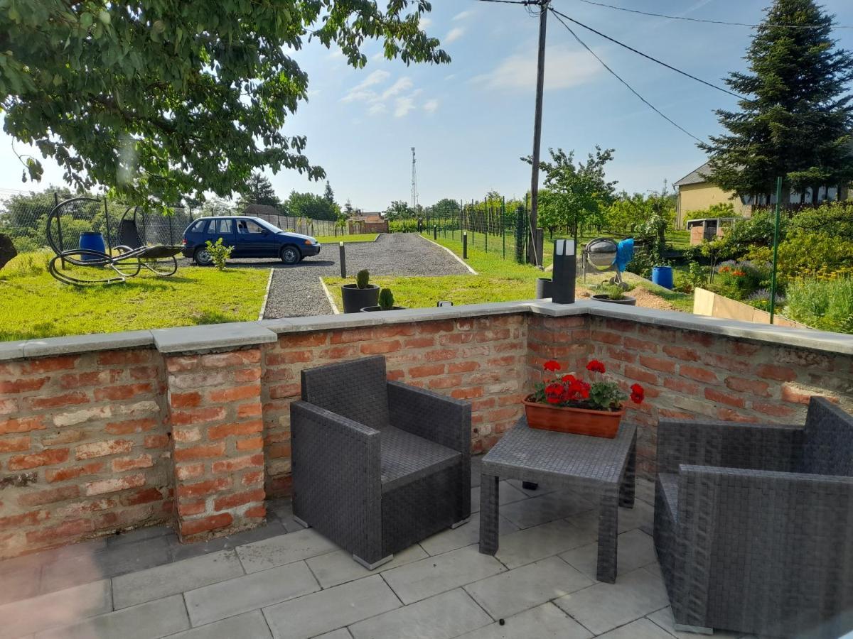 Hegyteto Vendeghaz Villa Sárvár Екстериор снимка